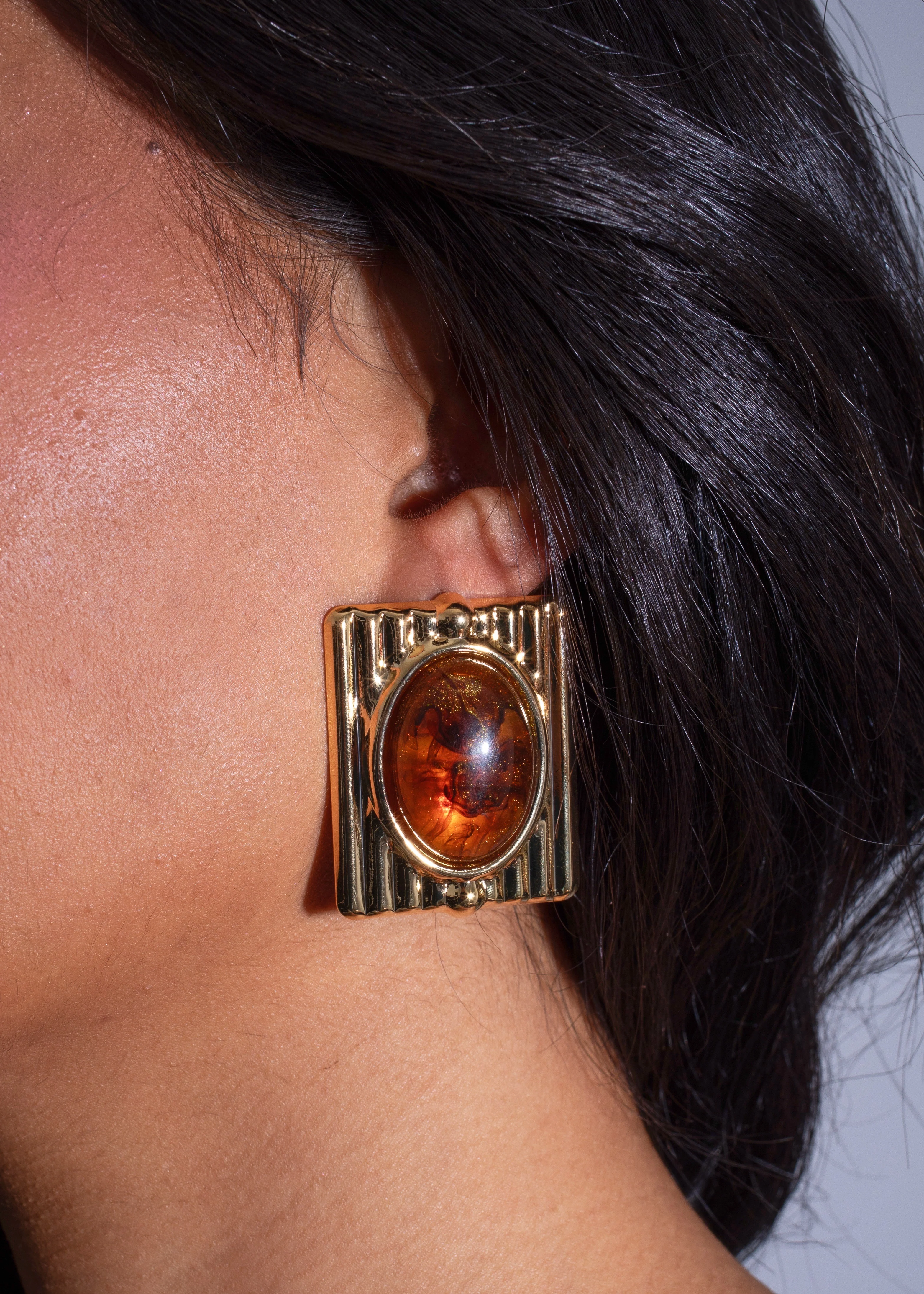 Baroque Edge Earrings Brown