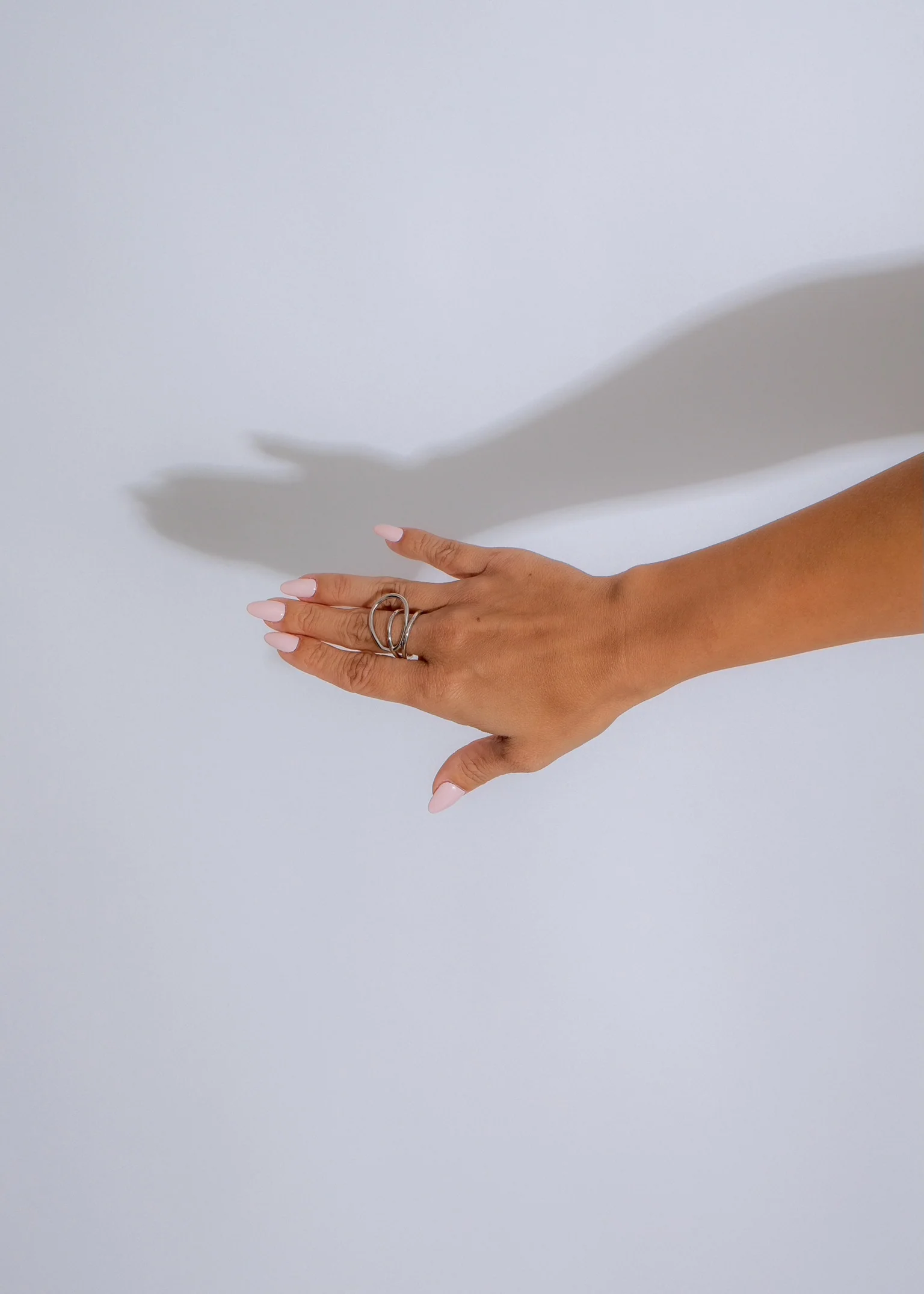 Eternal Embrace Ring Silver - Image 2